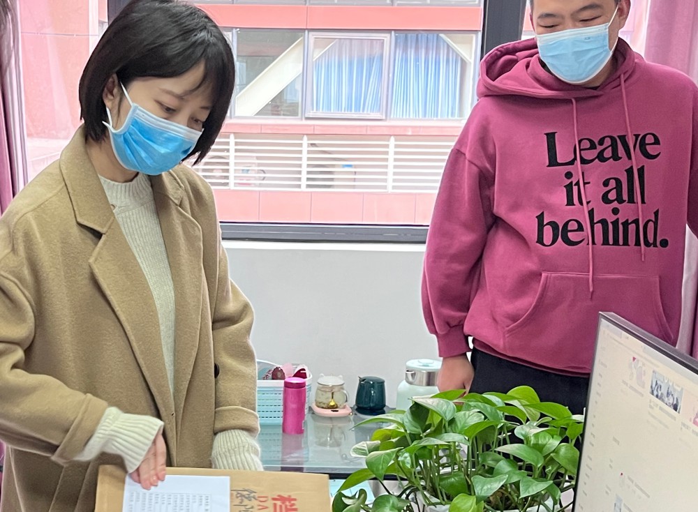3月22日下午，德陽市疾控中心專家組一行四人到我院健康體檢中心進行職業(yè)健康檢查現(xiàn)場督導(dǎo)。.jpg